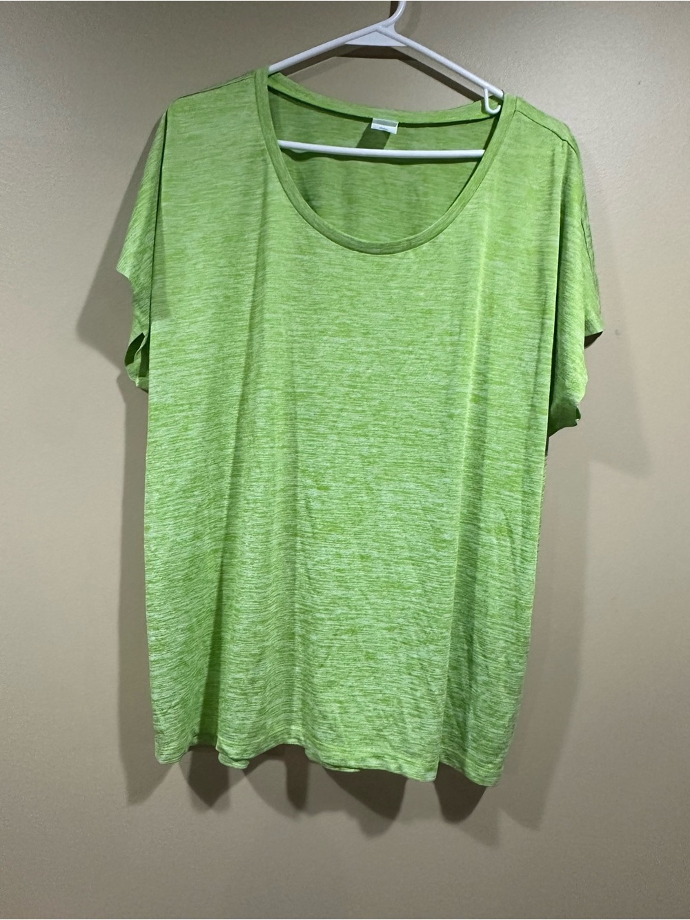 Sport-Tek Women’s Short Sleeve Scoop Neck Top in Lime